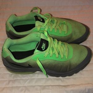 Green and Black  Nike air max